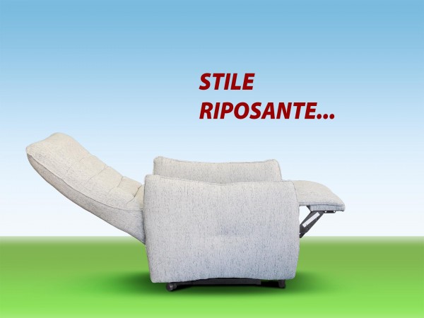 POLTRONA RELAX ERGONOMICA STILE RIPOSANTE